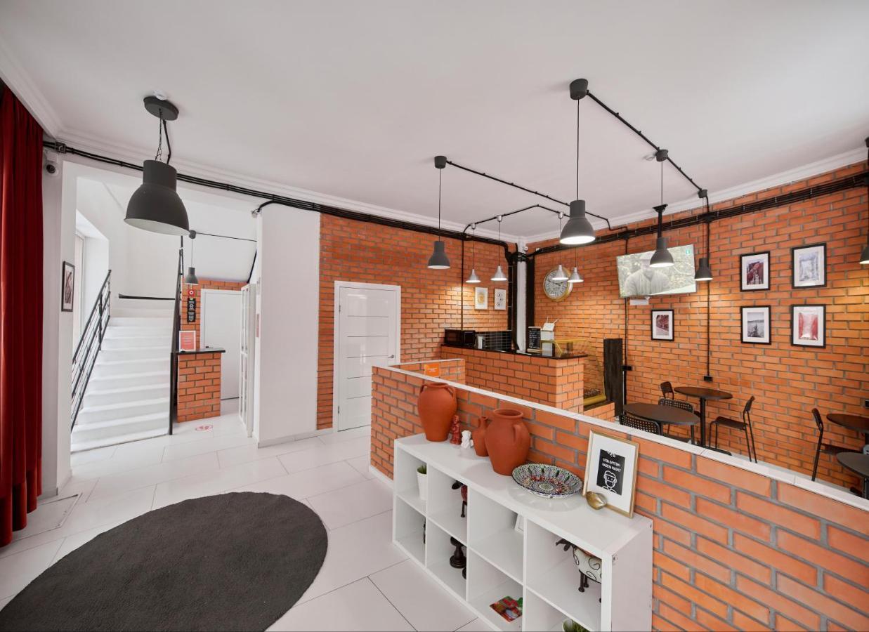 Hannah Inn Budget Hotel 阿斯坦纳 外观 照片