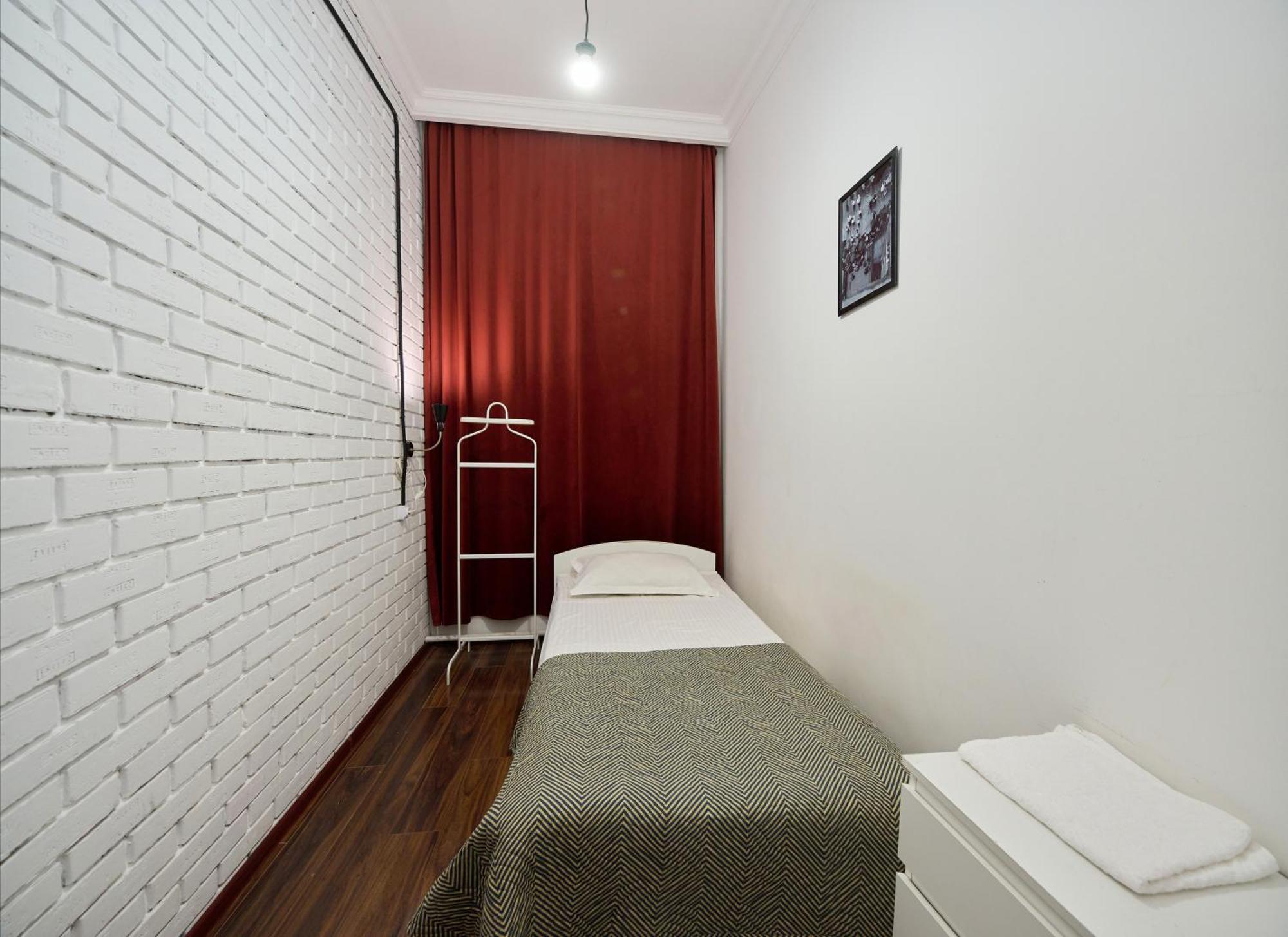 Hannah Inn Budget Hotel 阿斯坦纳 外观 照片